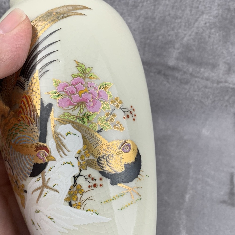 Vintage Vase Handpainted With Gold Leaf Pheasants Made In Japan Crazing - Picture 10 of 14
